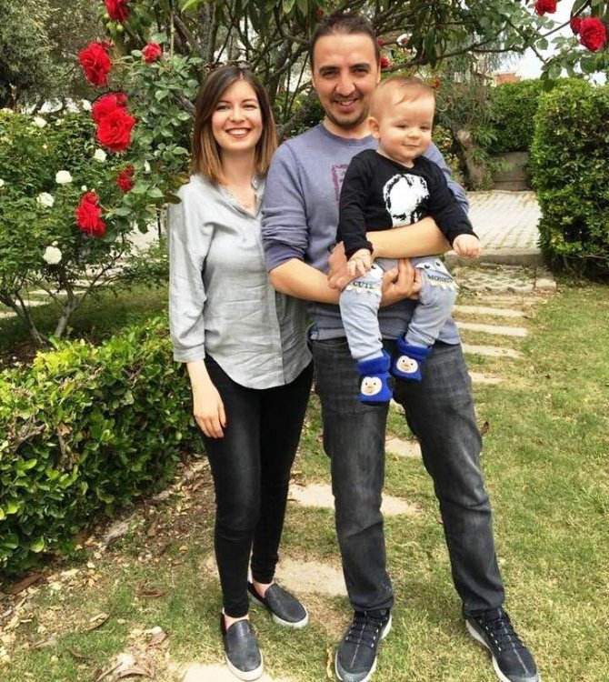 Küçükyumuk ailesi, gözyaşları arasında uğurlandı