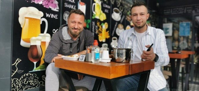 Kuşadası’nda vatandaşlar sahile akın etti
