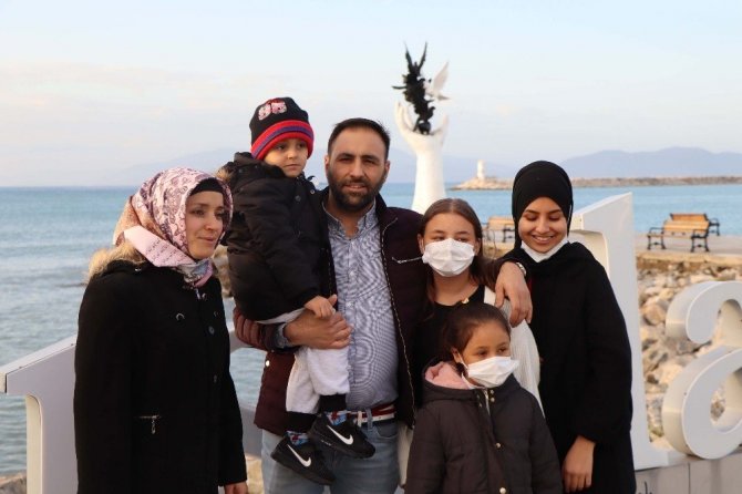 Kuşadası’ndan yeni yılın ilk günü izolasyonlu tatil manzaraları