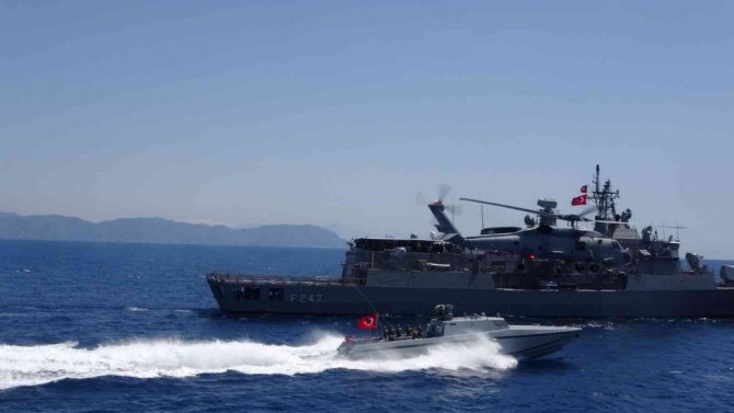 Mavi Vatan-2022 Tatbikatı başarıyla tamamlandı