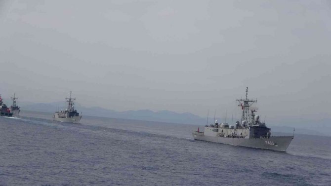 Mavi Vatan-2022 Tatbikatı başarıyla tamamlandı