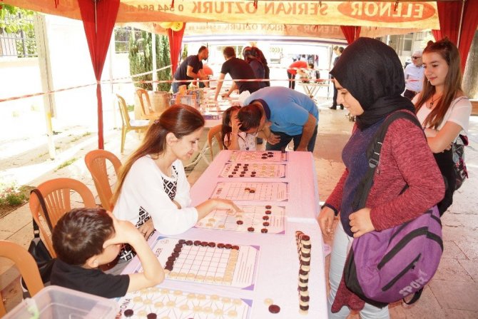 Mehterli bilim şenliği renkli görüntülere sahne oldu