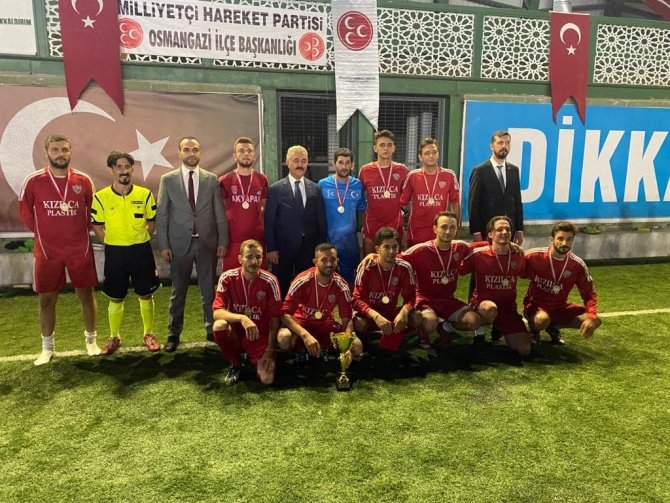 MHP 30 Ağustos Zafer Bayramı anısına futbol turnuvası düzenledi