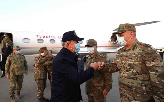 Milli Savunma Bakanı Akar, Azerbaycan’da