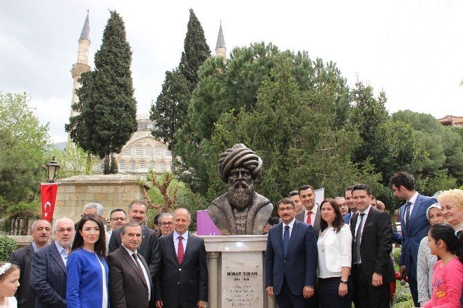 Mimarların Mimarı Eseriyle Buluştu