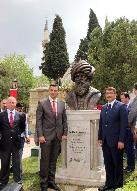 Mimarların Mimarı Eseriyle Buluştu