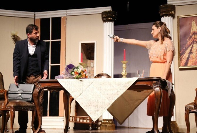 Oyuncu Hakan Bilgin Ve Ayça İnci 01.55’te Buluştu