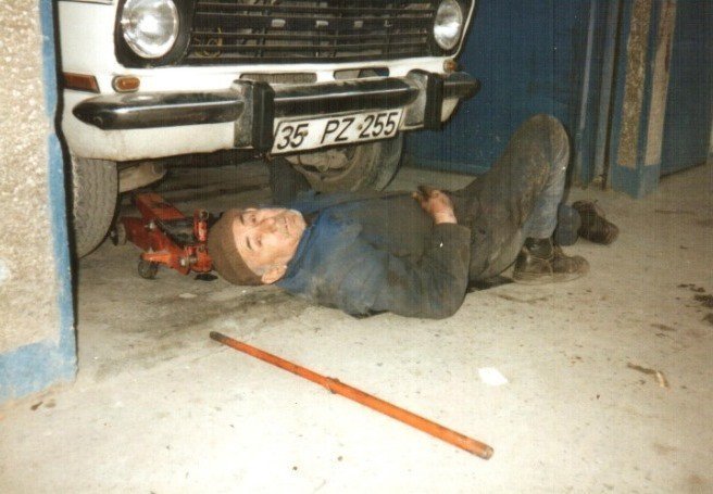 (Özel) Çevre esnaf “göktaşıymış” gibi bakıyor, o çocukluk hayalini yaşıyor