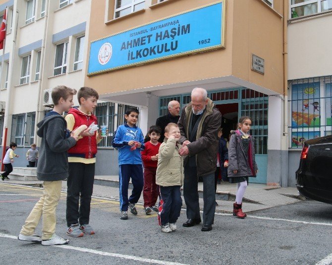 (Özel Haber) 73 Yaşındaki Dede, Böbreğiyle Torununu Hayata Bağladı