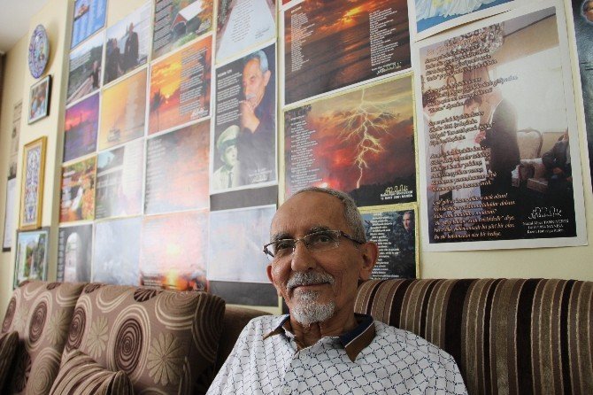 (Özel Haber) Evinin Salonunu Sergi Salonuna Çevirdi