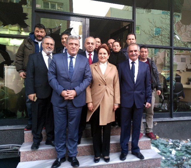 (Özel Haber) Meral Akşener, Yeniçağ Gazetesine Ziyarette Bulundu