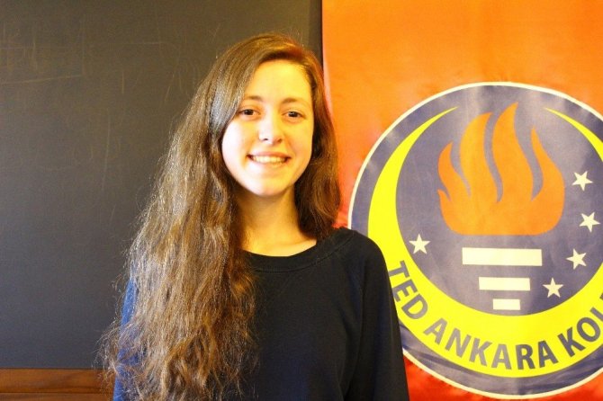 (Özel Haber) YGS Türkiye 2’ncisi Gökçe’nin duygusal anları