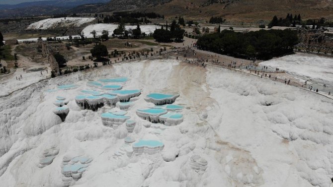 (Özel) Pamukkale’de tüm zamanların rekoru kırıldı