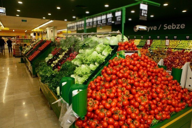 PERAKENDE SEKTÖRÜNÜN FİRMALARINDAN BİM’İN FARKLI BİR KONSEPTLE TÜKETİCİYE SUNDUĞU YENİ ZİNCİRİ FİLE’NİN İLK MAĞAZASI AÇILDI.