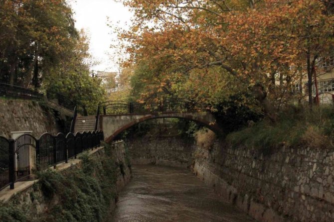 Pınarbaşı sonbaharın renklerine büründü