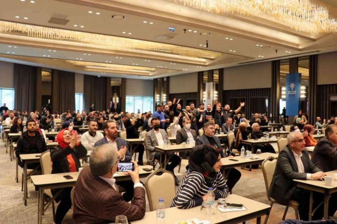 “Reisi ara” sloganları üzerine aranan Cumhurbaşkanı Erdoğan partililere seslendi