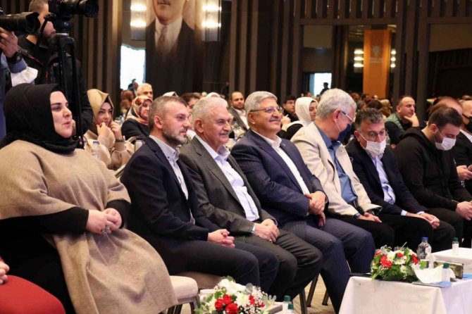 “Reisi ara” sloganları üzerine aranan Cumhurbaşkanı Erdoğan partililere seslendi