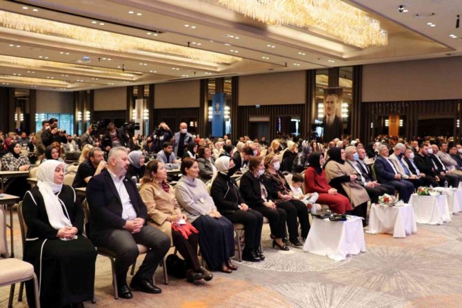 “Reisi ara” sloganları üzerine aranan Cumhurbaşkanı Erdoğan partililere seslendi