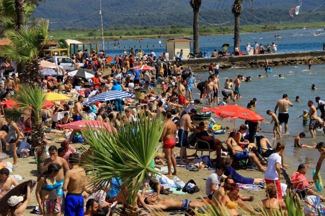 ‘Sakin Kent’te adım atacak yer yok