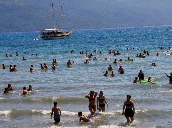 ‘Sakin Kent’te adım atacak yer yok