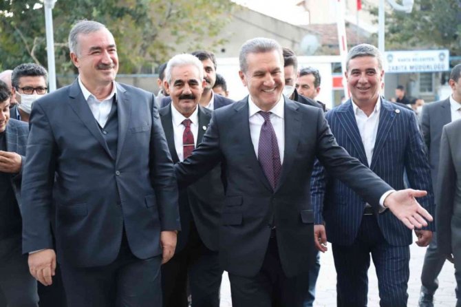 Sarıgül, Kahta Belediye Başkanı Turanlı ile bir araya geldi