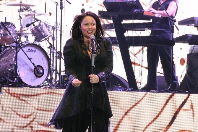 Şebnem Ferah Bodrum’da Konser Verdi