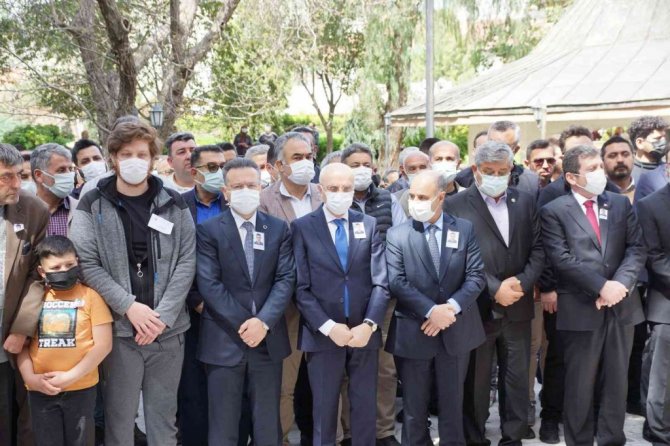 Şehit polis memuru Babayiğit, gözyaşları içerisinde uğurlandı