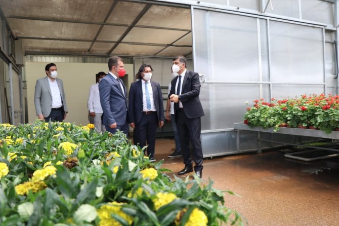 Şehitkamil Belediyesi kaynakları verimli kullanarak hizmet maliyetini düşürüyor