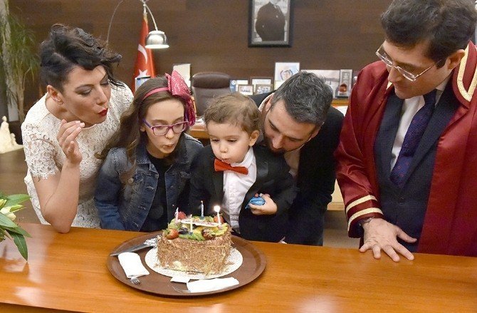 Sibel Tüzün Dünya Evine Girdi