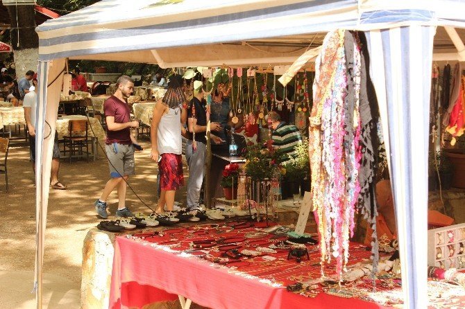 Sıcaktan Bunalan Aydınlılar Yaylaya Akın Etti
