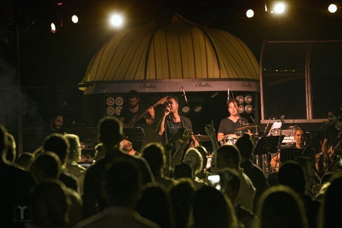 Tan: “Sahnede Rehabilite Oluyorum”