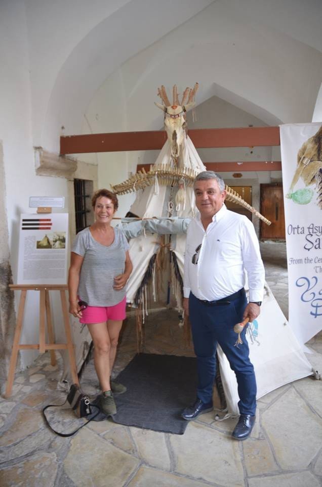 Tarihi Kervansaray’da Şaman sergisi