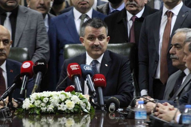 Tarım ve Orman Bakanlığında devir teslim töreni