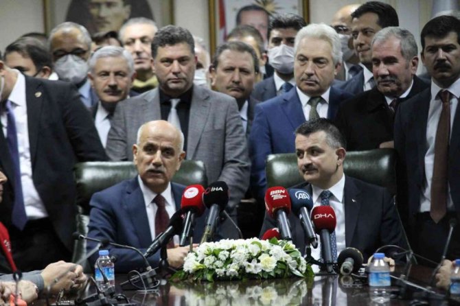 Tarım ve Orman Bakanlığında devir teslim töreni