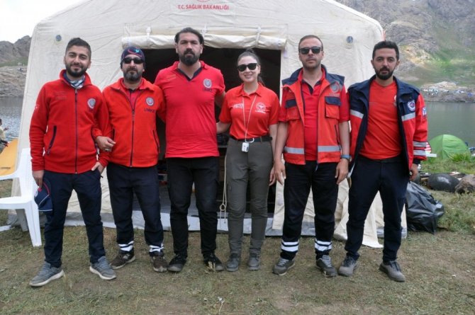 Terörden arındırılan Cilo Sat Buzul Gölleri festival alanına dönüştü