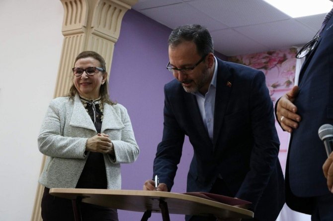 Ticaret Bakanı Pekcan: “Dünya küçülüyor, küresel ticaret küçülüyor. Ticaret savaşları ve korumacılık önlemleri artıyor”