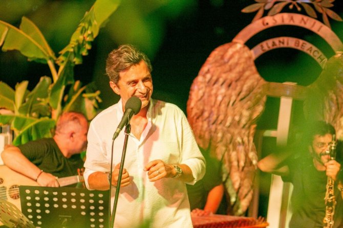 Türk sanat müziğiyle Bodrum’u inletti