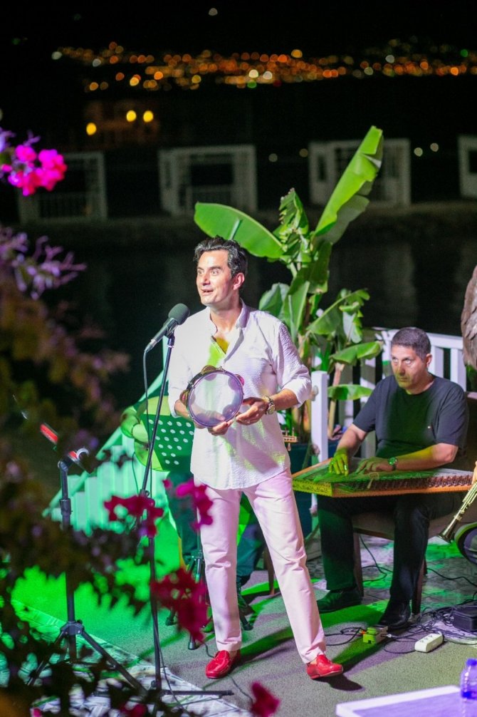 Türk sanat müziğiyle Bodrum’u inletti