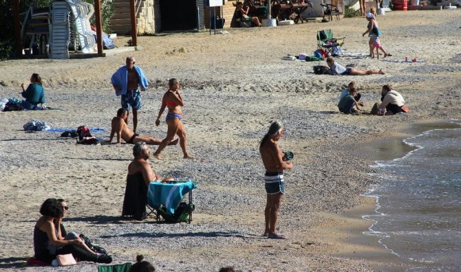 Türkiye’nin yüksek kesimlerinde kar, sıfır noktasında yaz yaşanıyor