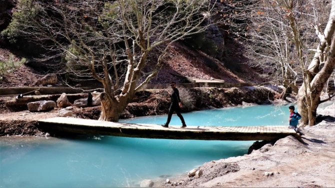 Türklere özgü turkuaz rengiyle ünlü Acıpayam Kanyonu turizme hazırlanıyor