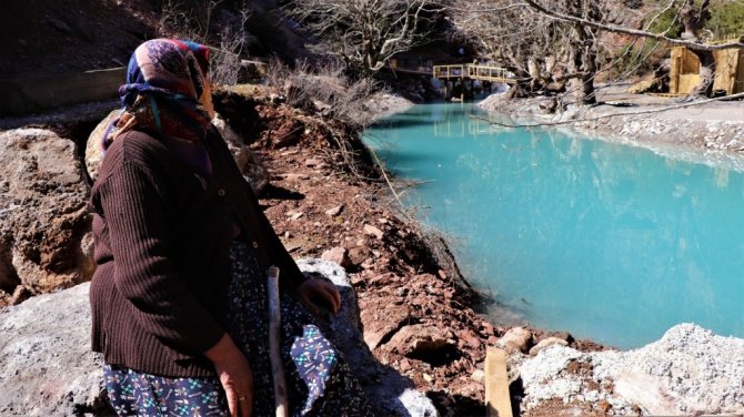 Türklere özgü turkuaz rengiyle ünlü Acıpayam Kanyonu turizme hazırlanıyor