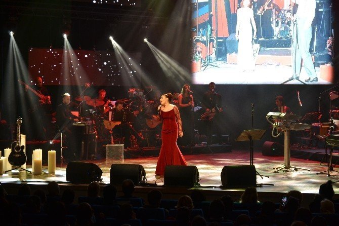 Ünlüler Kayahan İçin Söyledi