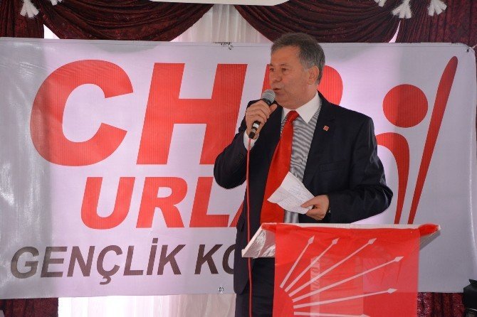 URLA CHP DAYANIŞMA KAHVALTISI İLÇE BŞK.BAHRİ YALAZ (A.ÖZCAN KIRLANGIÇ/İZMİR-İHA)
