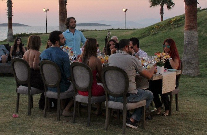 Ziynet Sali Ada Kapatıp Klip Çekti